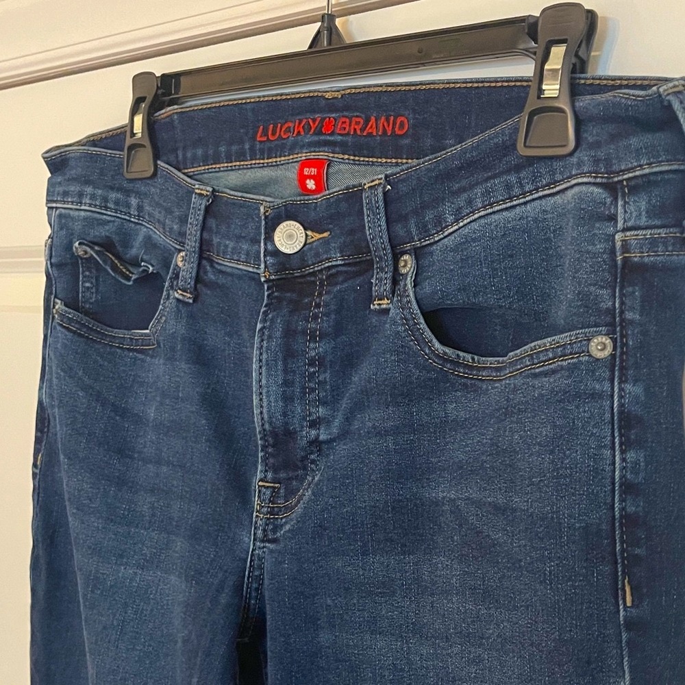 *NWOT* Lucky Brand Cropped Indigo Denim Jeans - Picture 4 of 8